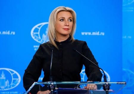 «Бездарно»: Захарова о провале провокации у посольства России в Берлине