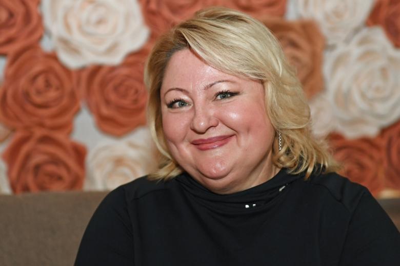 Юлия Сулес