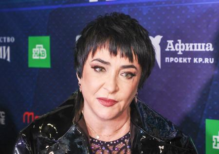 Лолита Милявская покинула Россию