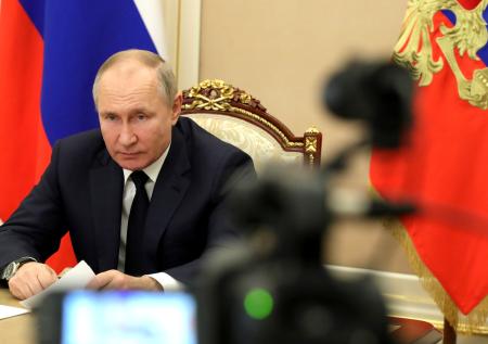 Путин освободил от должности замглавы МЧС генерал-полковника Барышева