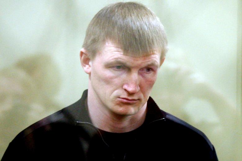 Андрей Быков, обвиняемый в убийстве 12 человек в станице Кущевской