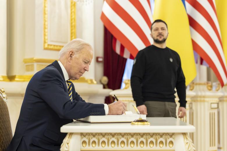 Джо Байден и Владимир Зеленский
