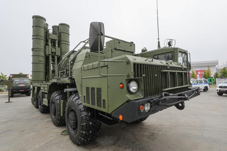 Зенитно-ракетная система С-400 «Триумф»