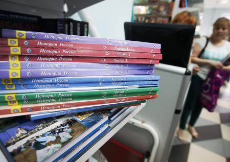 В российских колледжах заменят учебники по истории после критики Путина