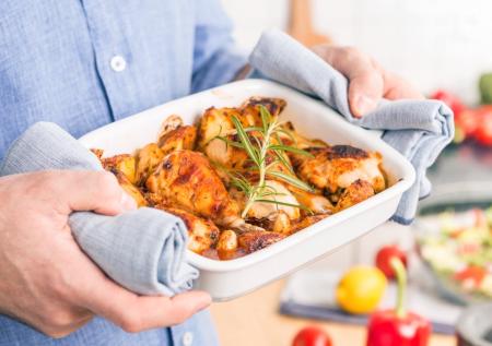 Нутрициолог рассказала, кому и почему нельзя есть куриное мясо