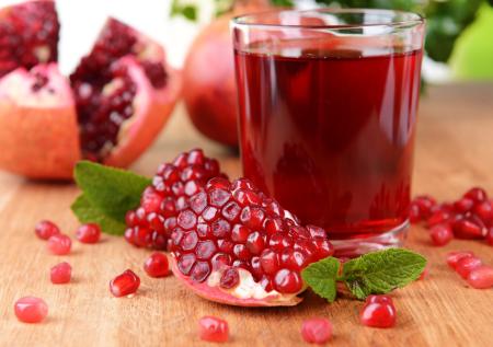 Гранатовый сок прямого отжима и восстановленный: какой вкуснее и полезнее?