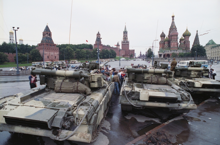 Военная техника на улицах Москвы