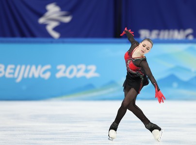 Роднина усомнилась в целесообразности называть Валиеву чемпионкой ОИ