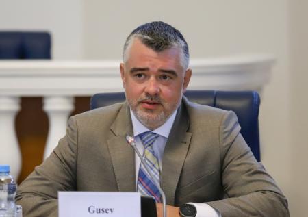 Зампред правительства Новгородской области написал заявление об увольнении