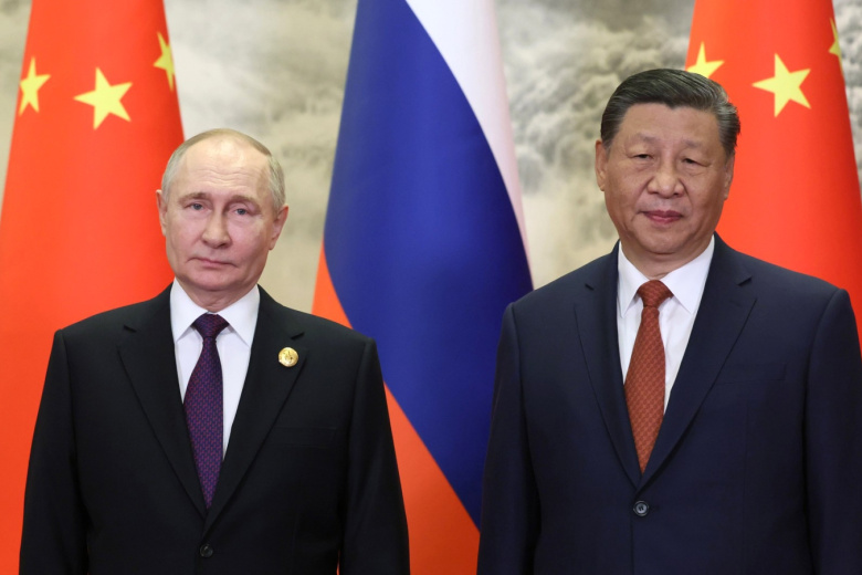 Президент РФ Владимир Путин с председателем КНР Си Цзиньпином