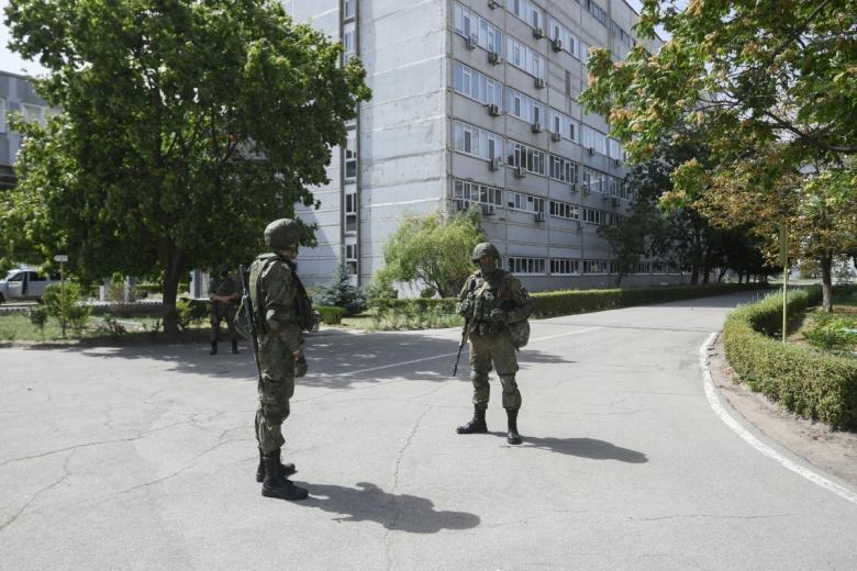 Военнослужащие ВС РФ на территории Запорожской АЭС