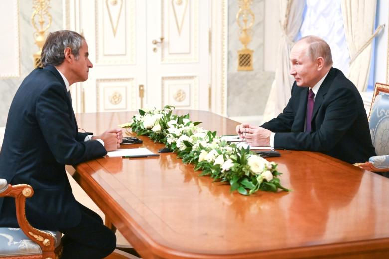 Рафаэль Гросси и Владимир Путин