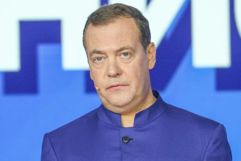 Дмитрий Медведев