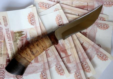 Жителя Казани убили из-за купюр «банка приколов»