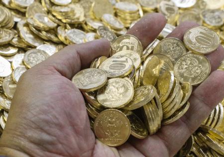 В России призвали увеличить подоходный налог