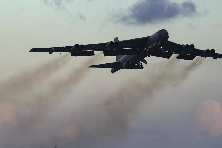 Бомбардировщик B-52H 