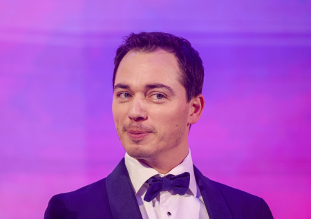 Газманов-младший объяснил, почему не афиширует свои романы