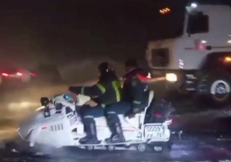 Сотни авто оказались заблокированы на трассе в Ульяновской области