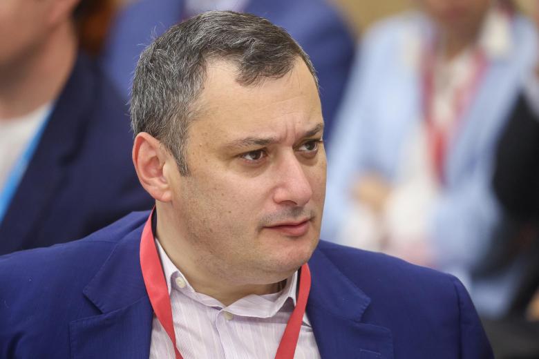 Александр Хинштейн