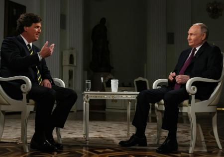 «Любое получается резонансным»: Песков об ажиотаже вокруг интервью Путина