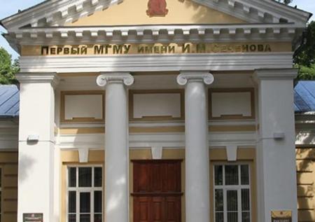 В университете им. И. М. Сеченова назвали симптомы гепатита В