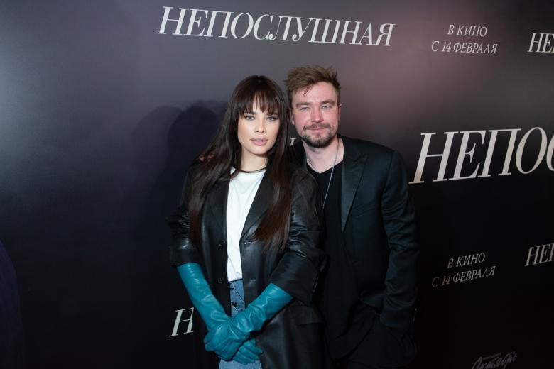 Актеры Александр Петров и Анастасия Резник на премьере фильма «Непослушная» режиссера Дмитрия Суворова в киноцентре «Октябрь»
