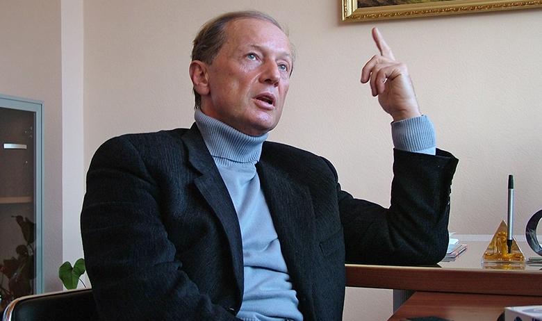Писатель-сатирик Михаил Задорнов