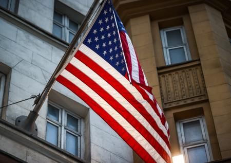 Политолог не исключил полной заморозки отношений США и России