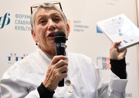 Писательницу Улицкую могут судить по иноагентсткой статье