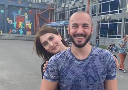 На дом ведущего «Рустави 2» Габунии повесили позорную табличку