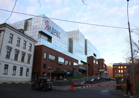 «Яндекс» покупает банк у бывшего предправления «Связного»
