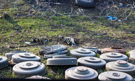 В Курской области находят мины финского производства