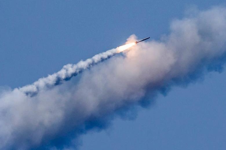 Запуск крылатых ракет «Калибр»