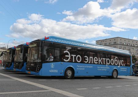 Москва планирует заменить все автобусы электробусами к 2030 году