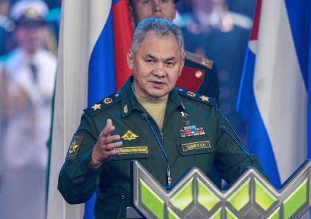 Шойгу: бойцы ВДВ могут решить любую задачу