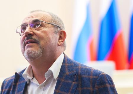 Надеждин подал два иска в Верховный суд