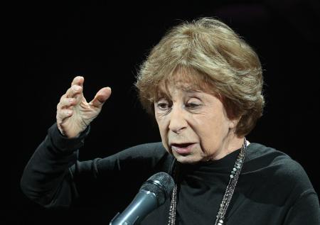 Галкина, Ахеджакову, Гребенщикова могут лишить госнаград за критику ВС РФ