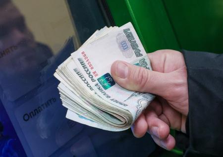 Две блокадницы отдали мошенникам 600 тысяч рублей