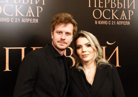 Лавров, Безрукова, Пускепалис: фото премьеры военного фильма «Первый Оскар»