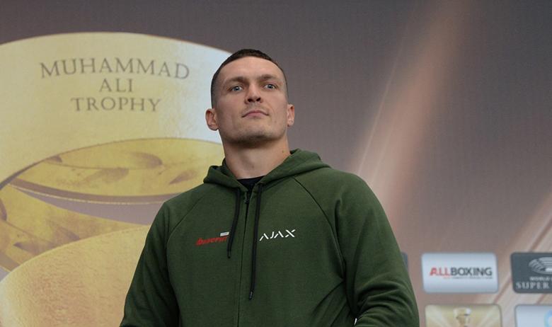 Боксёр Александр Усик