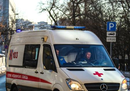 Три взрослых и ребёнок пострадали в ДТП на Лихачёвском шоссе