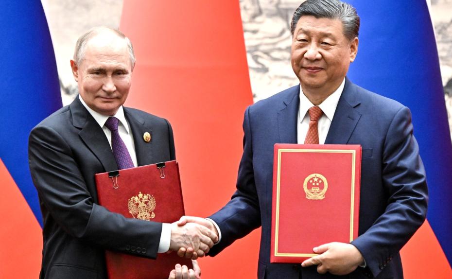 По итогам переговоров Владимир Путин и Си Цзиньпин подписали Совместное заявление Российской Федерации и Китайской Народной Республики об углублении отношений всеобъемлющего партнёрства и стратегического взаимодействия