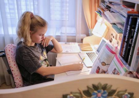 Как избежать семьи: чтобы вырастить ребёнка в России нужно 5,4 млн рублей