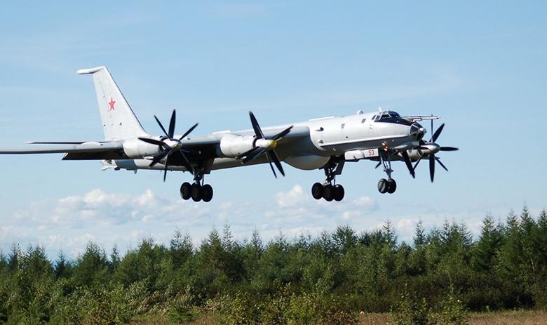 Ту-142МК