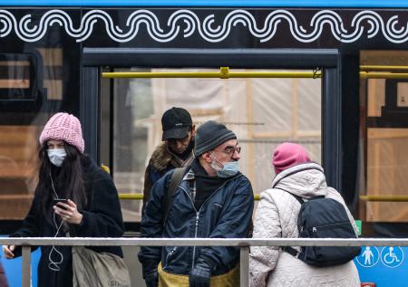 Арестован мужчина, толкнувший москвичку под автобус