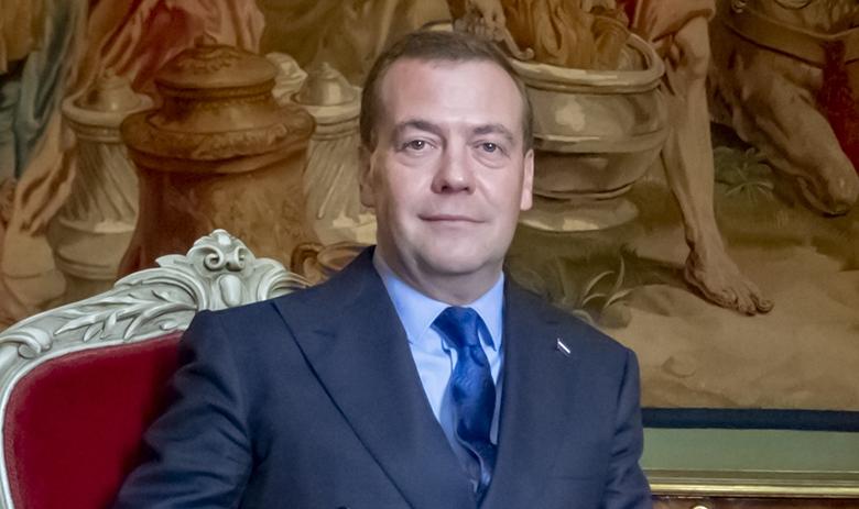 Премьер-министр РФ Дмитрий Медведев