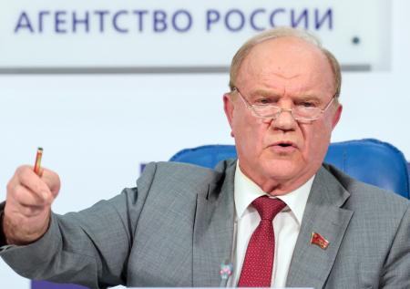 «Надо им показать»: Зюганов пригрозил Лондону и Парижу ядерным залпом
