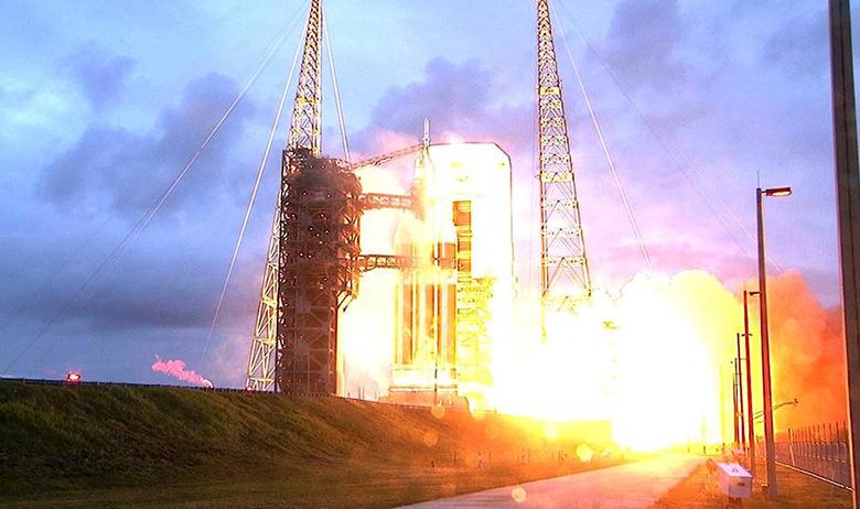 Ракета-носитель Delta IV Heavy