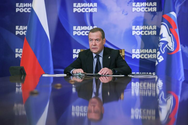 Дмитрий Медведев