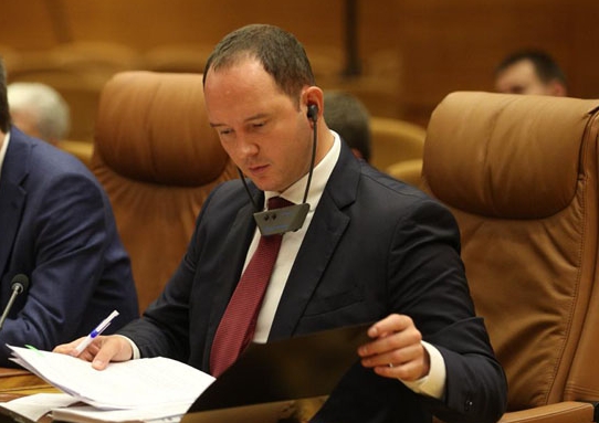 Дмитрий Натаров